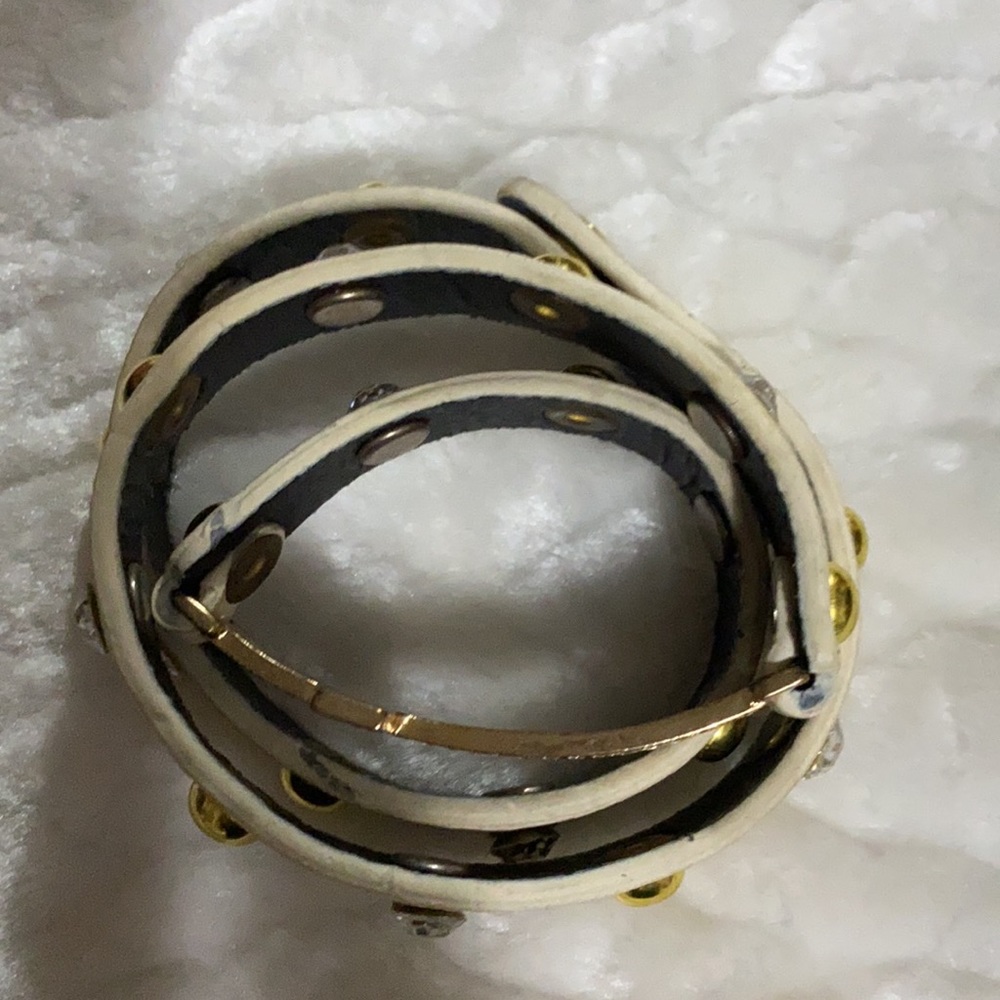 Bracelet - Picture 2 of 10